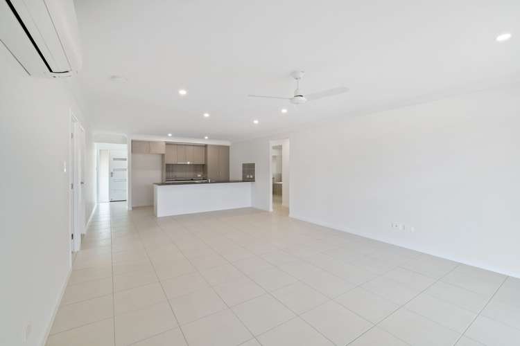 Third view of Homely house listing, 4 Sweetman Place, Hillcrest QLD 4118
