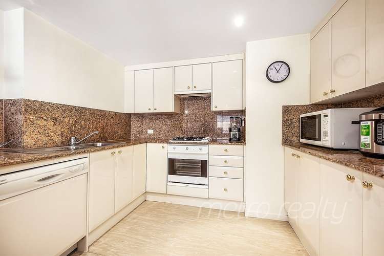Third view of Homely apartment listing, 1315/28 Harbour Street, Sydney NSW 2000