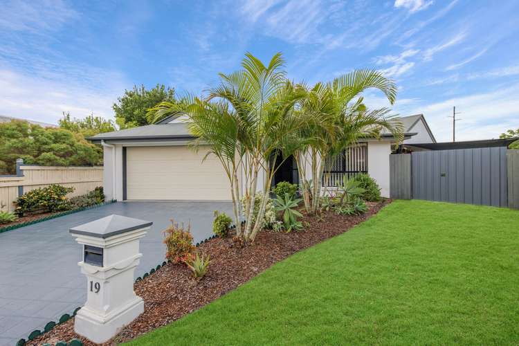 Sixth view of Homely house listing, 19 Fernleaf Court, Currimundi QLD 4551