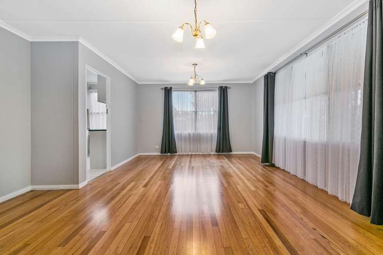 Third view of Homely house listing, 2 Hoop Court, Frankston North VIC 3200