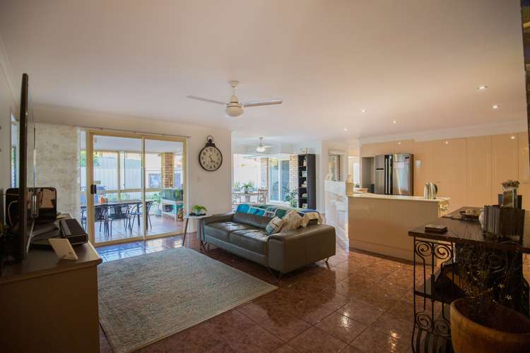 Seventh view of Homely house listing, 4 Captivation Court, Avoca QLD 4670