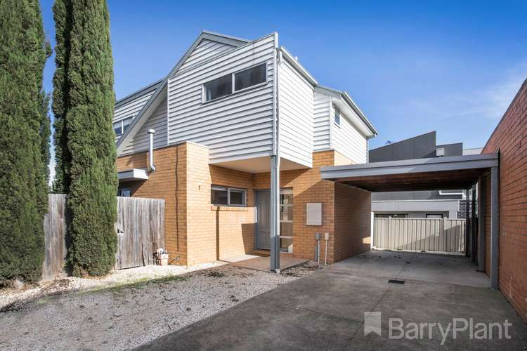 2/1 Kenross Court, Braybrook VIC 3019