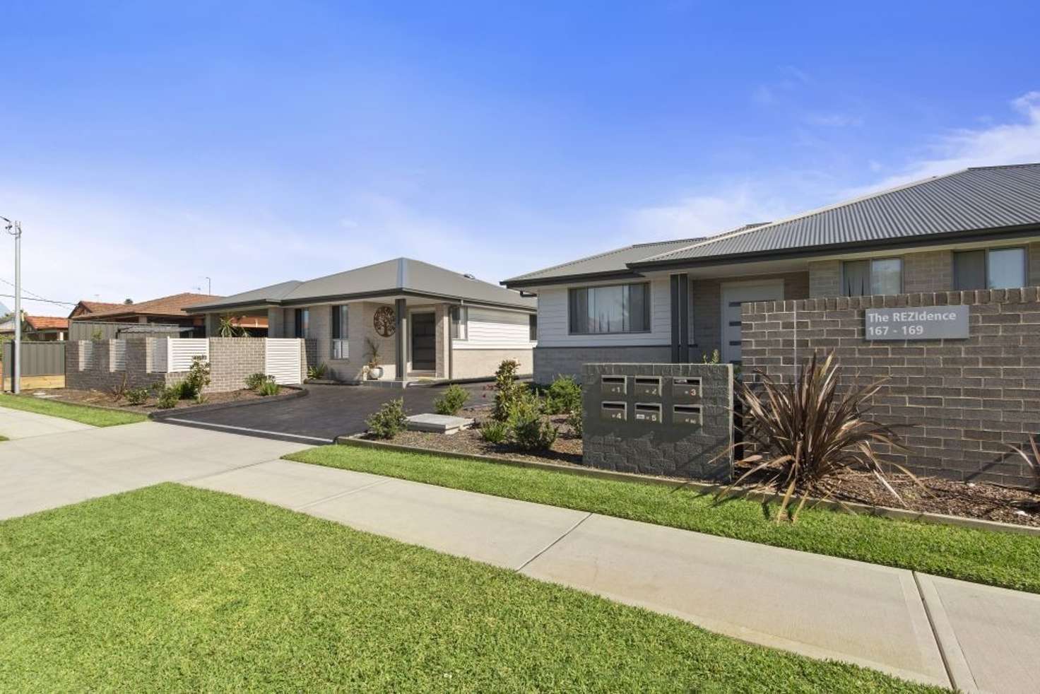 Main view of Homely villa listing, 1/167-169 Barrenjoey Road, Ettalong Beach NSW 2257