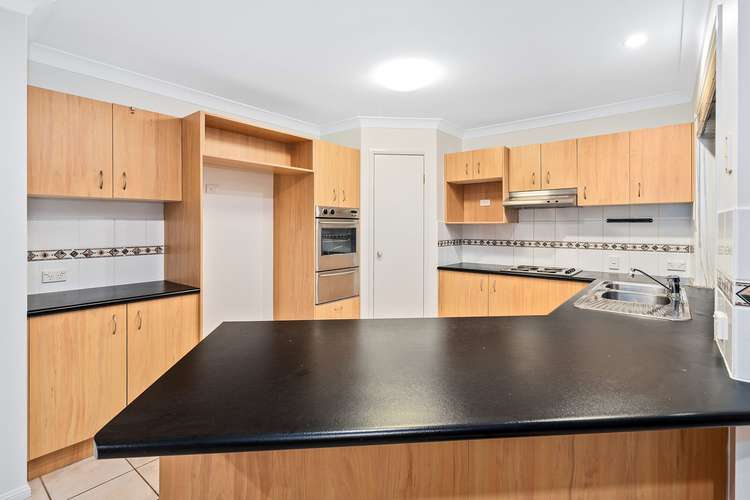 Fourth view of Homely house listing, 2 Parkhurst Place, Kuraby QLD 4112