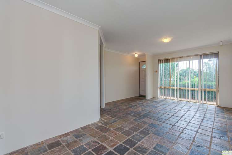 Second view of Homely house listing, 5 Palermo Court, Merriwa WA 6030