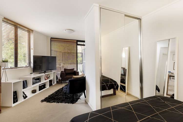 Third view of Homely apartment listing, 109/6-8 Ward Avenue, Potts Point NSW 2011