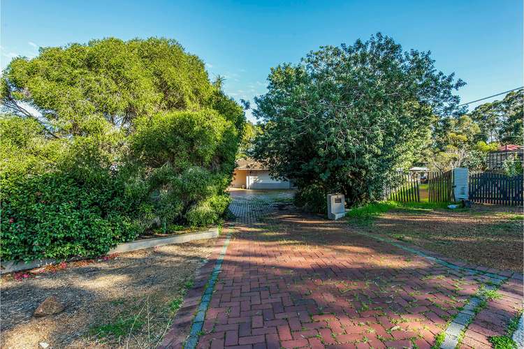 Second view of Homely house listing, 4 Bridgwood Road, Lesmurdie WA 6076