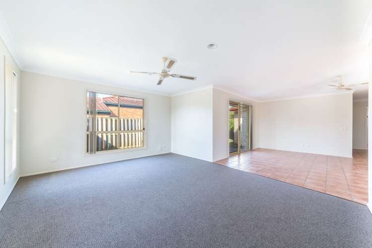 Sixth view of Homely house listing, 7 Carino Court, Merrimac QLD 4226