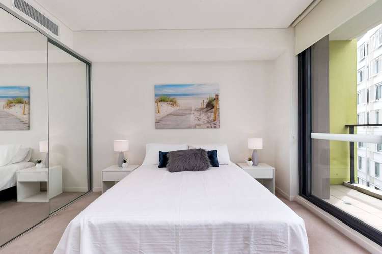 Third view of Homely apartment listing, 621G/4 Devlin Street, Ryde NSW 2112