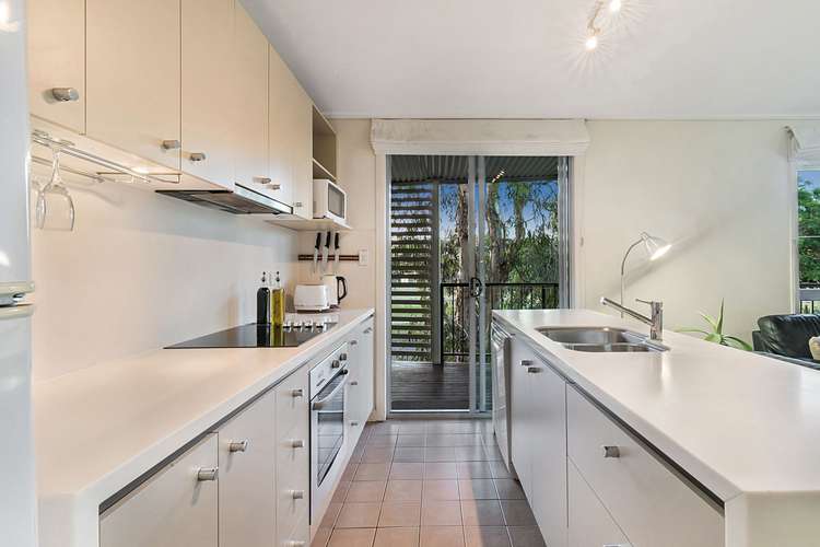 Fifth view of Homely apartment listing, 2/3 Prospect Terrace, St Lucia QLD 4067