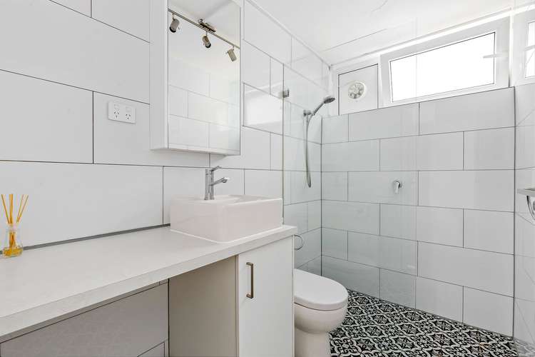 Third view of Homely flat listing, 1/209 Maribyrnong Road, Ascot Vale VIC 3032