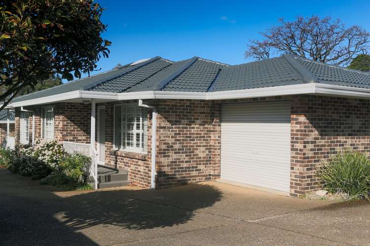 Main view of Homely villa listing, 3/37 Glencoe Street, Sutherland NSW 2232