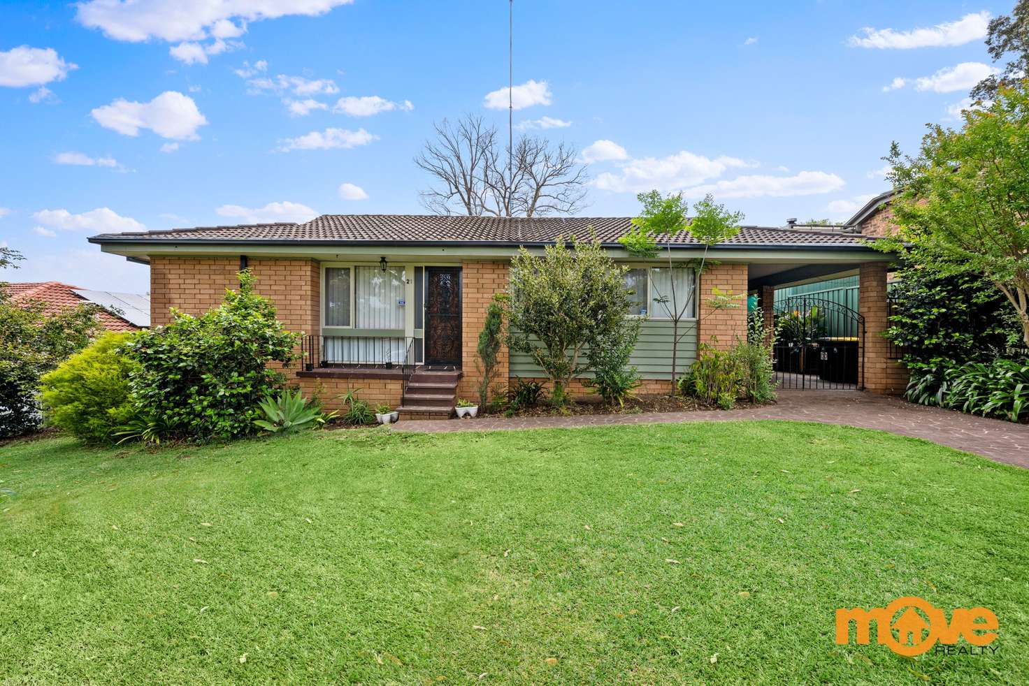 Main view of Homely house listing, 21 Tandara Ave, Bradbury NSW 2560