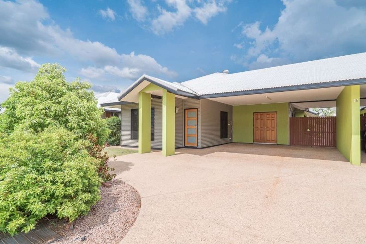 Main view of Homely semiDetached listing, 1/16 Havelock Street, Coolalinga NT 839