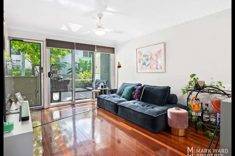 Second view of Homely unit listing, 2/1 Eve Street, Kangaroo Point QLD 4169