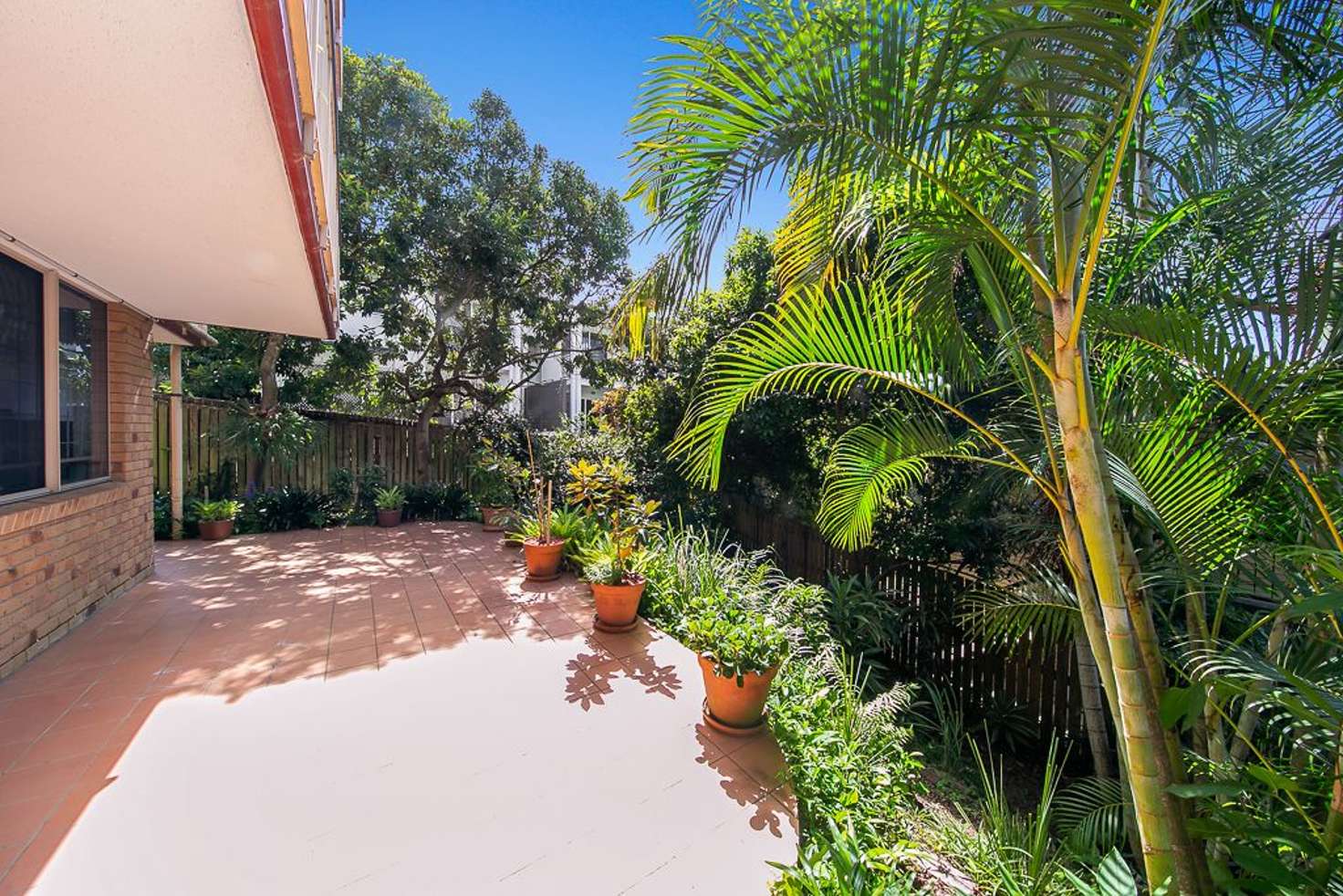 Main view of Homely unit listing, 2/26 Raven Street, St Lucia QLD 4067