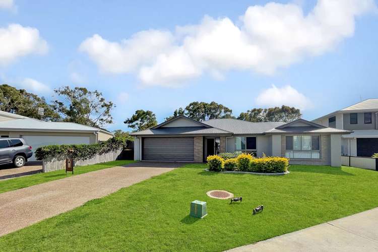 Second view of Homely house listing, 10 Oceanfront Court, Urangan QLD 4655