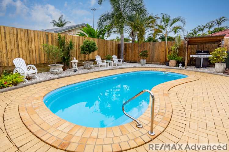 Second view of Homely house listing, 7 Salmon Place, Sandstone Point QLD 4511