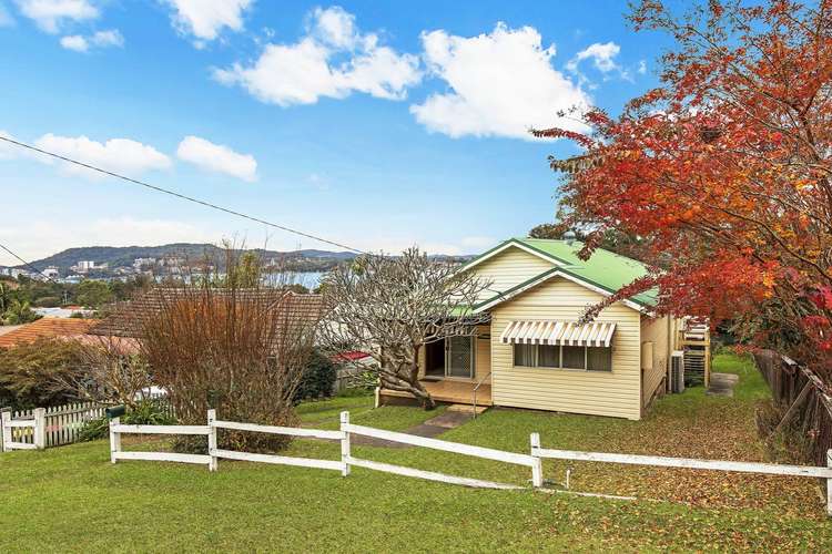 Main view of Homely house listing, 26 Nioka Avenue, Point Clare NSW 2250