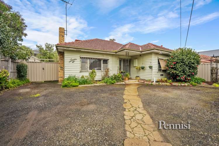 97 Mascoma Street, Strathmore VIC 3041