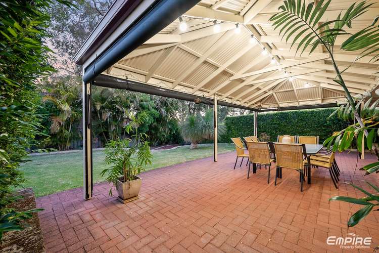 16 Strathcona Rise, Bibra Lake WA 6163