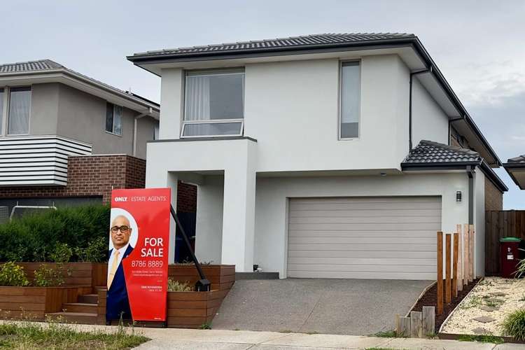 6 St Gwinear Lane, Cranbourne North VIC 3977