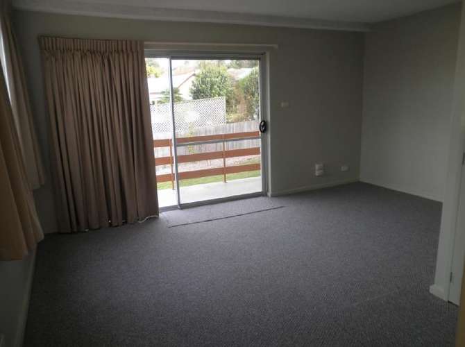 Third view of Homely unit listing, 4/127 Kirkwood Street, Armidale NSW 2350