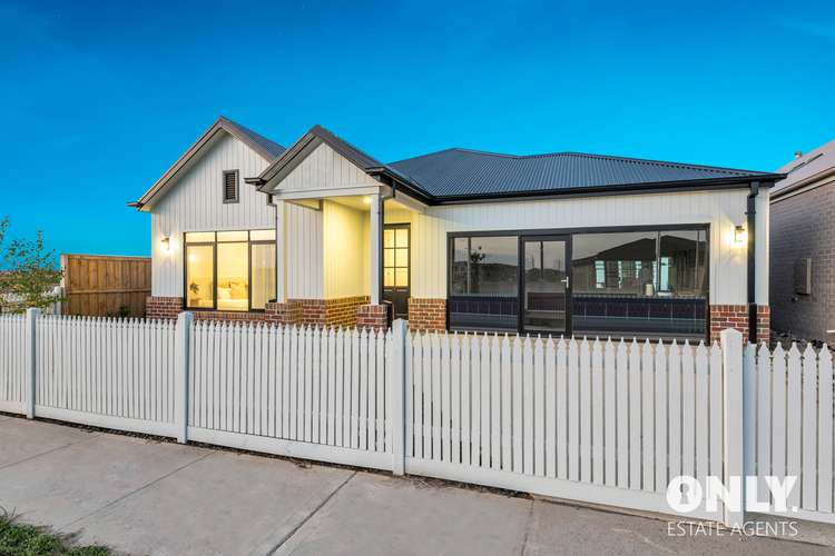 30 Clements Street, Officer South VIC 3809