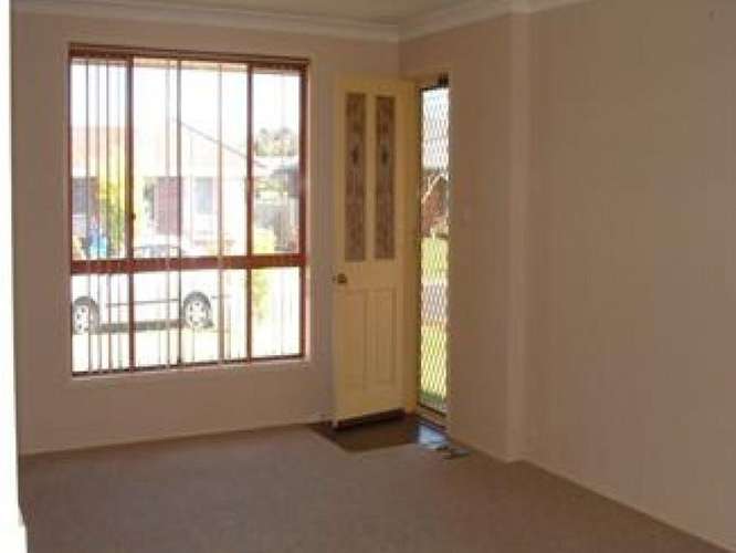 Fifth view of Homely unit listing, 2/13 Alahna Drive, Armidale NSW 2350