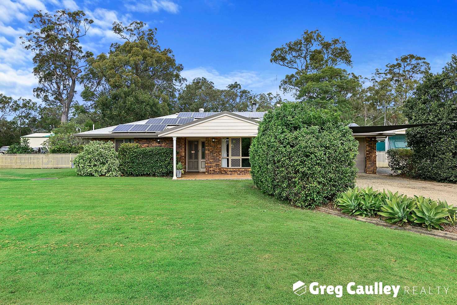 Main view of Homely acreageSemiRural listing, 65 Bond Street, Bidwill QLD 4650