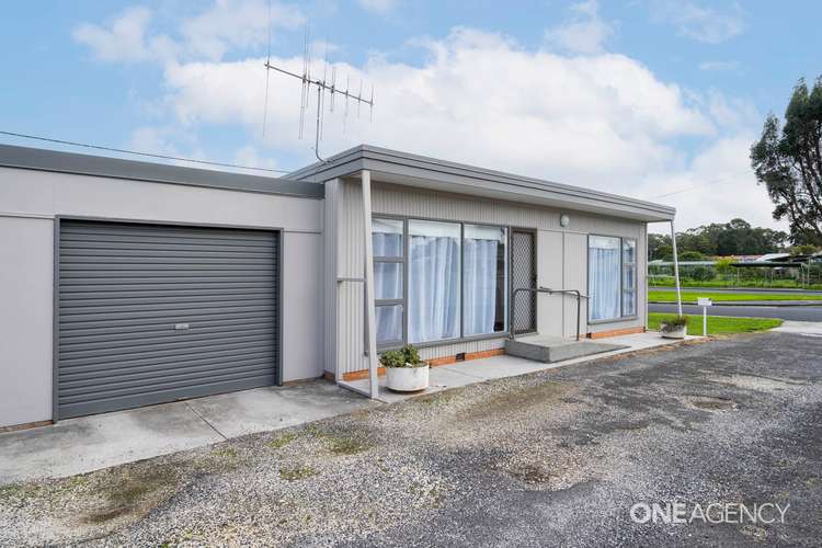 Main view of Homely unit listing, 1/18 West Jenner Street, Wynyard TAS 7325