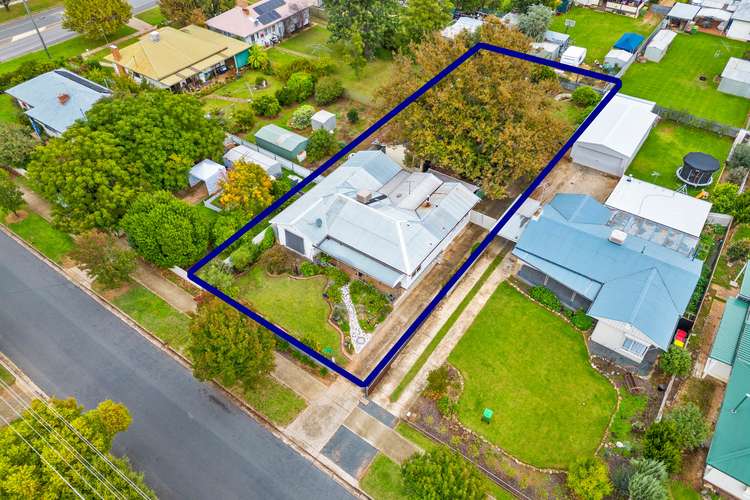 99 Guy Street, Corowa NSW 2646