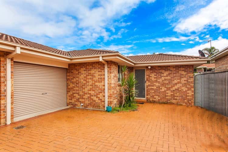 Second view of Homely villa listing, 2/5 Aurora Place, Bateau Bay NSW 2261