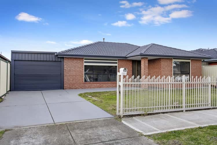 61 Meadowbank Drive, Sunshine North VIC 3020