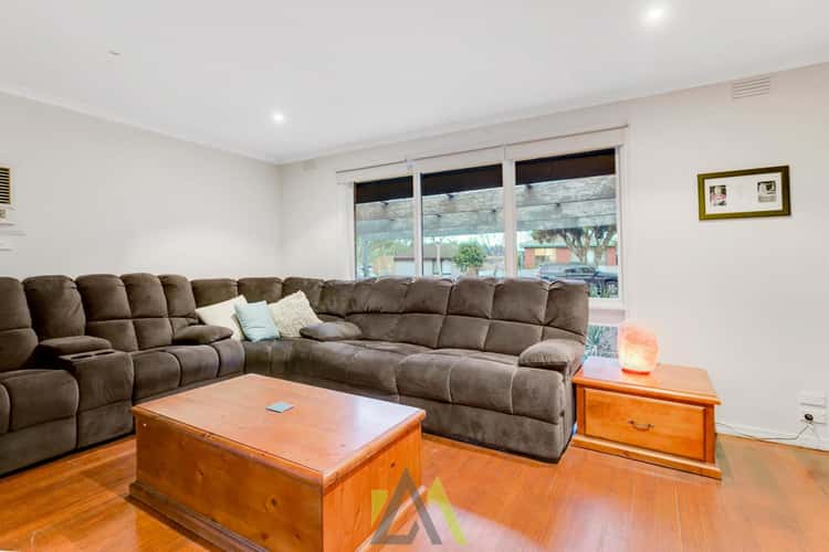 Third view of Homely house listing, 51 Dunsterville Crescent, Frankston VIC 3199
