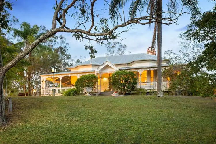 128 Airlie Road, Pullenvale QLD 4069