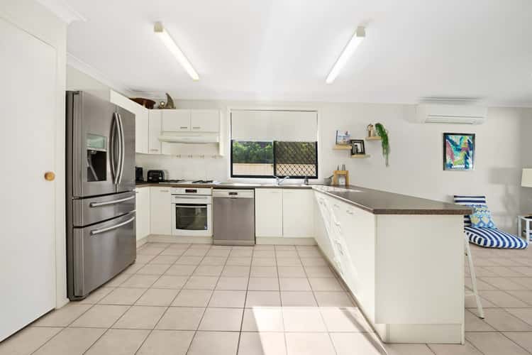 Second view of Homely house listing, 13 Brentwood Terrace, Thornton NSW 2322