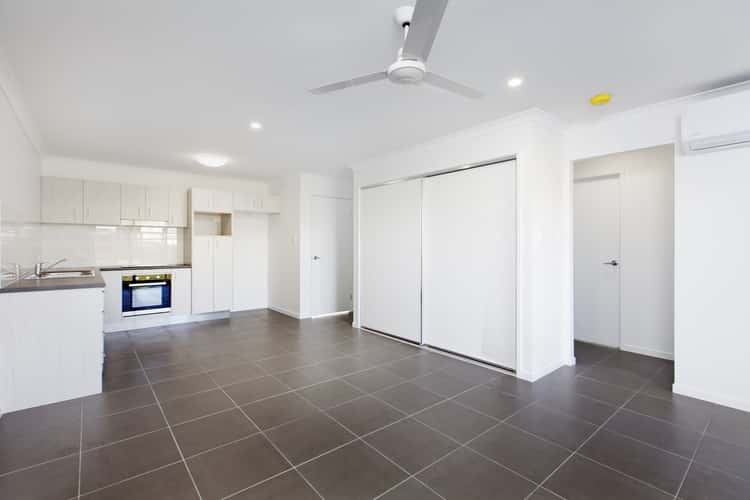 Third view of Homely semiDetached listing, 2/7 Speargrass Court, Beerwah QLD 4519