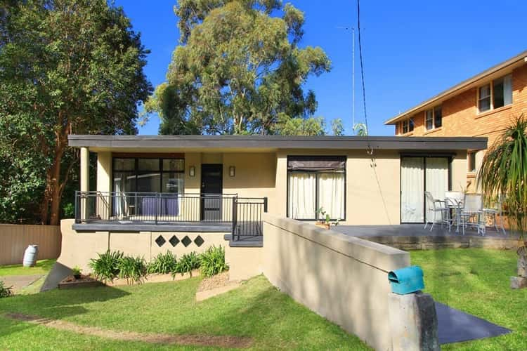 Second view of Homely house listing, 25 Andrew Avenue, Keiraville NSW 2500