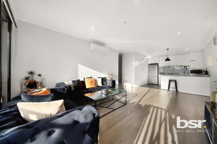 Fourth view of Homely apartment listing, 2/76 The Esplanade, Caroline Springs VIC 3023