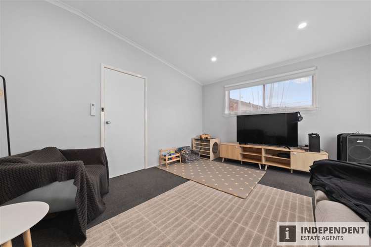 Fifth view of Homely unit listing, 1/11 Bouvardia Crescent, Frankston North VIC 3200