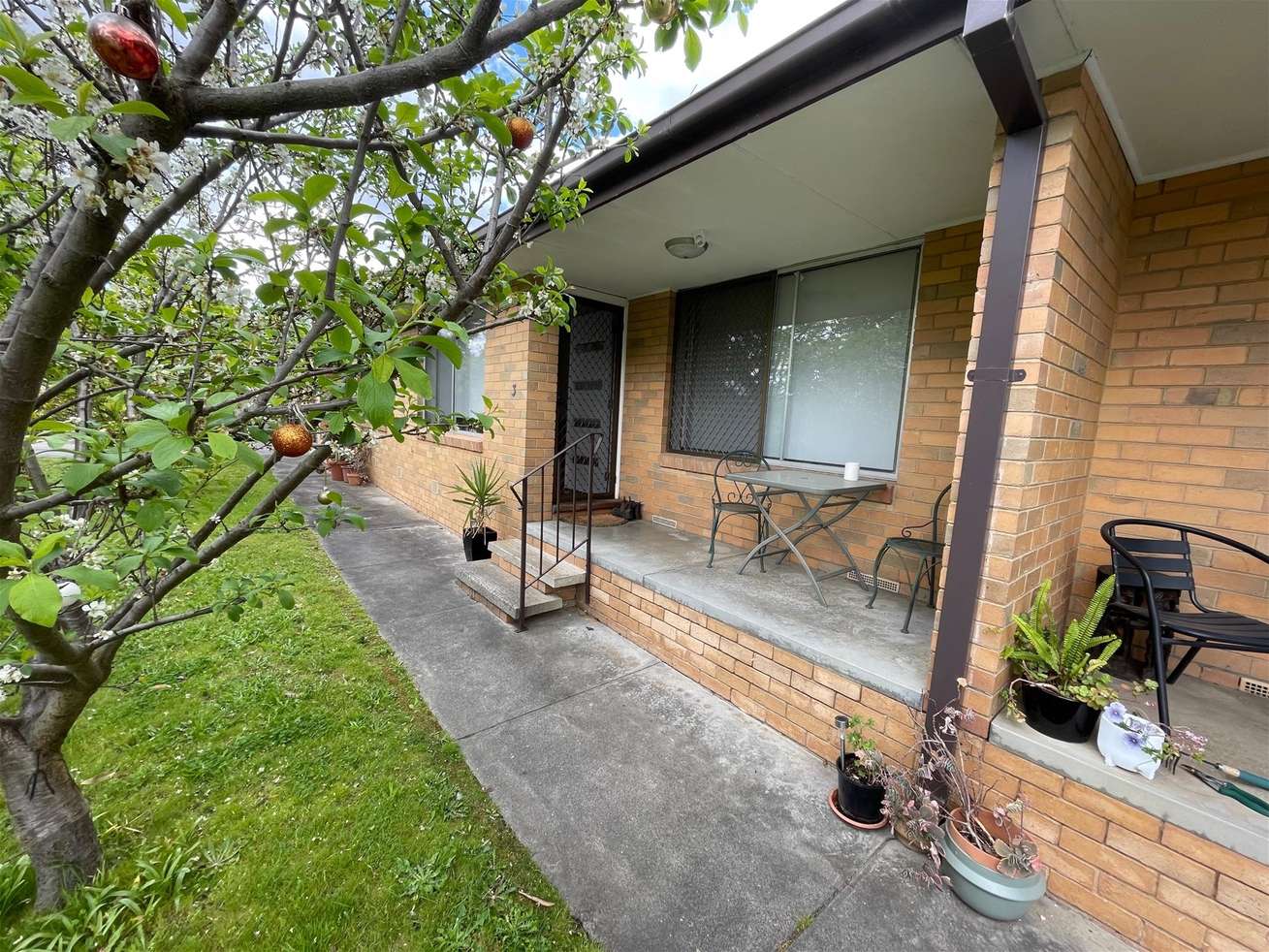Main view of Homely unit listing, 3/24 Station Road, Rosanna VIC 3084