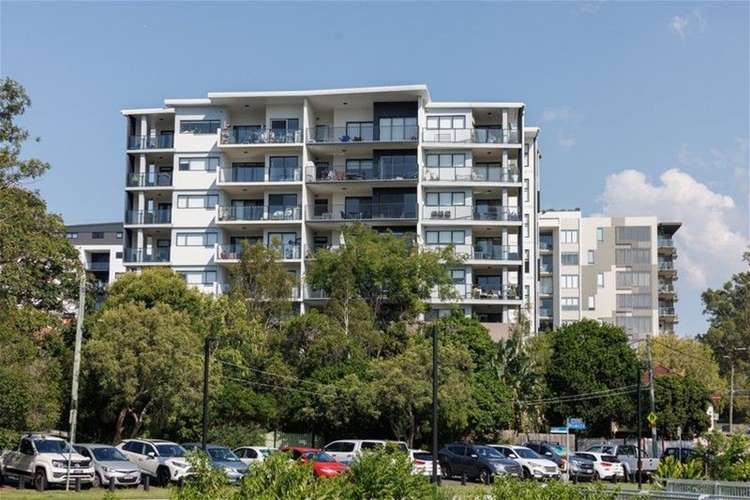 Main view of Homely apartment listing, 203/9 REGINA STREET, Greenslopes QLD 4120