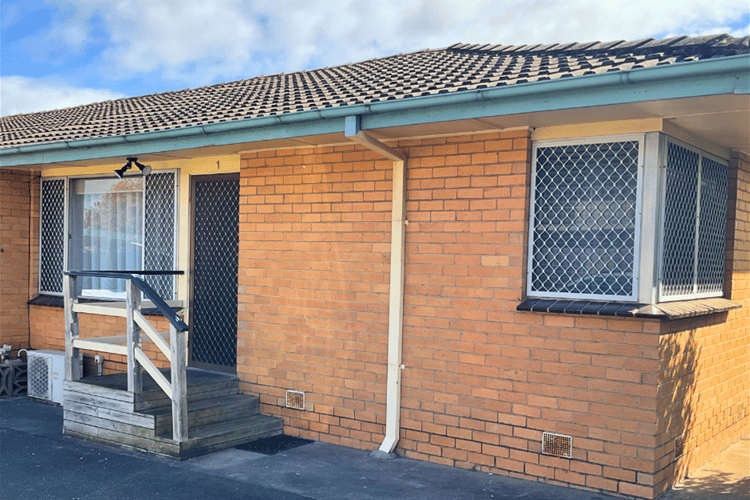 Second view of Homely unit listing, 1/9 Petrie Street, Frankston VIC 3199