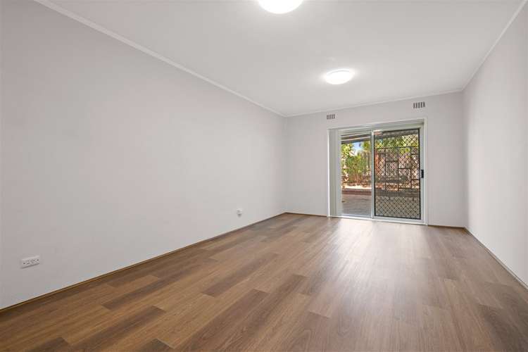 Sixth view of Homely unit listing, 3/94 Lefroy Street, Beaconsfield WA 6162