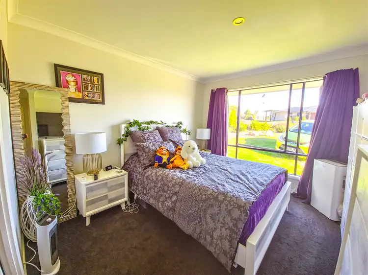 Fourth view of Homely house listing, 5 Dylan Crt, Stanthorpe QLD 4380