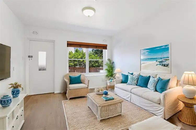 1/48 Pavillion St