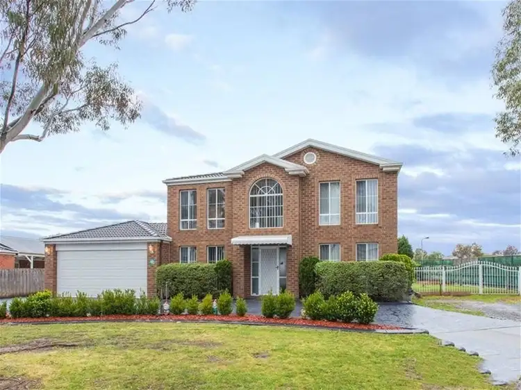 28 Hampshire Dr