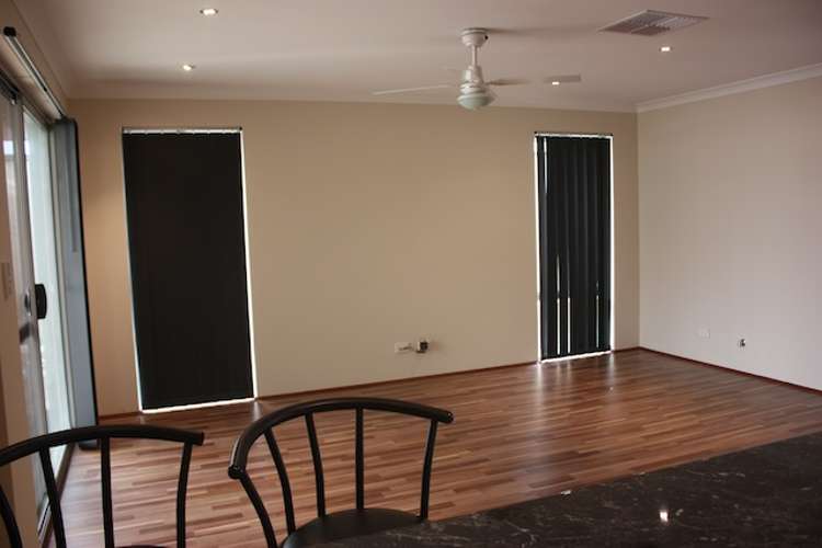 Fifth view of Homely house listing, 39 Descanso Loop, Aubin Grove WA 6164