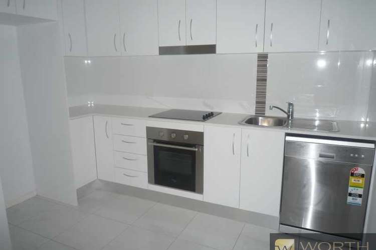 Second view of Homely unit listing, <![CDATA[4/854]]> <![CDATA[Sandgate Road]]>, Clayfield QLD 4011